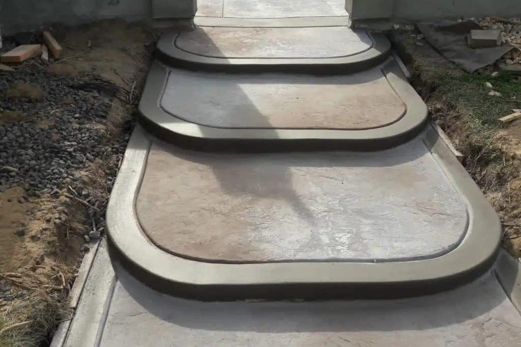BEAS Concrete Creatings Stamped Concrete Steps Smoothly